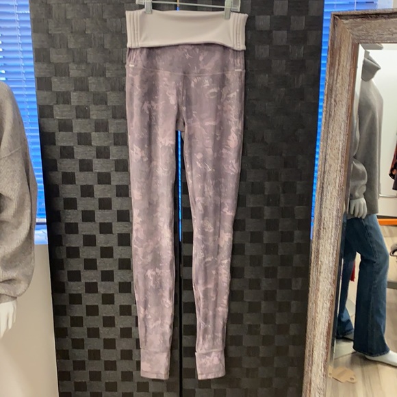 Lululemon Hug Your Core Super High Rise Tight 28” - Picture 11 of 11